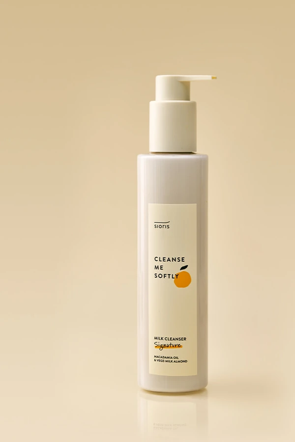 Signature Yuzu Cleansing Milk — 200 ml · official sioris photograph