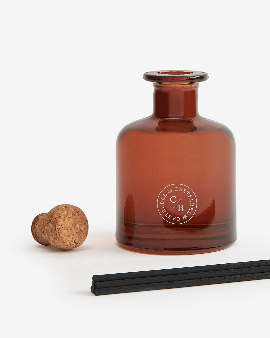 Santal Tonka Fragrance Diffuser — 100 ml · official Castelbel photograph