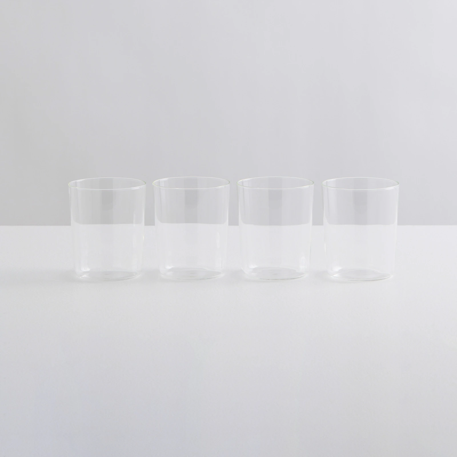 Clear Drinking Tumblers — Set of 4 · fotografía oficial Maison Balzac