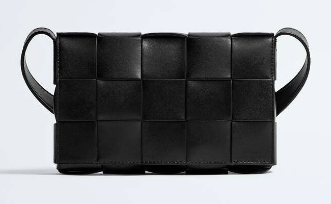 Cassette — Black, 737950VB1K08480 official product image