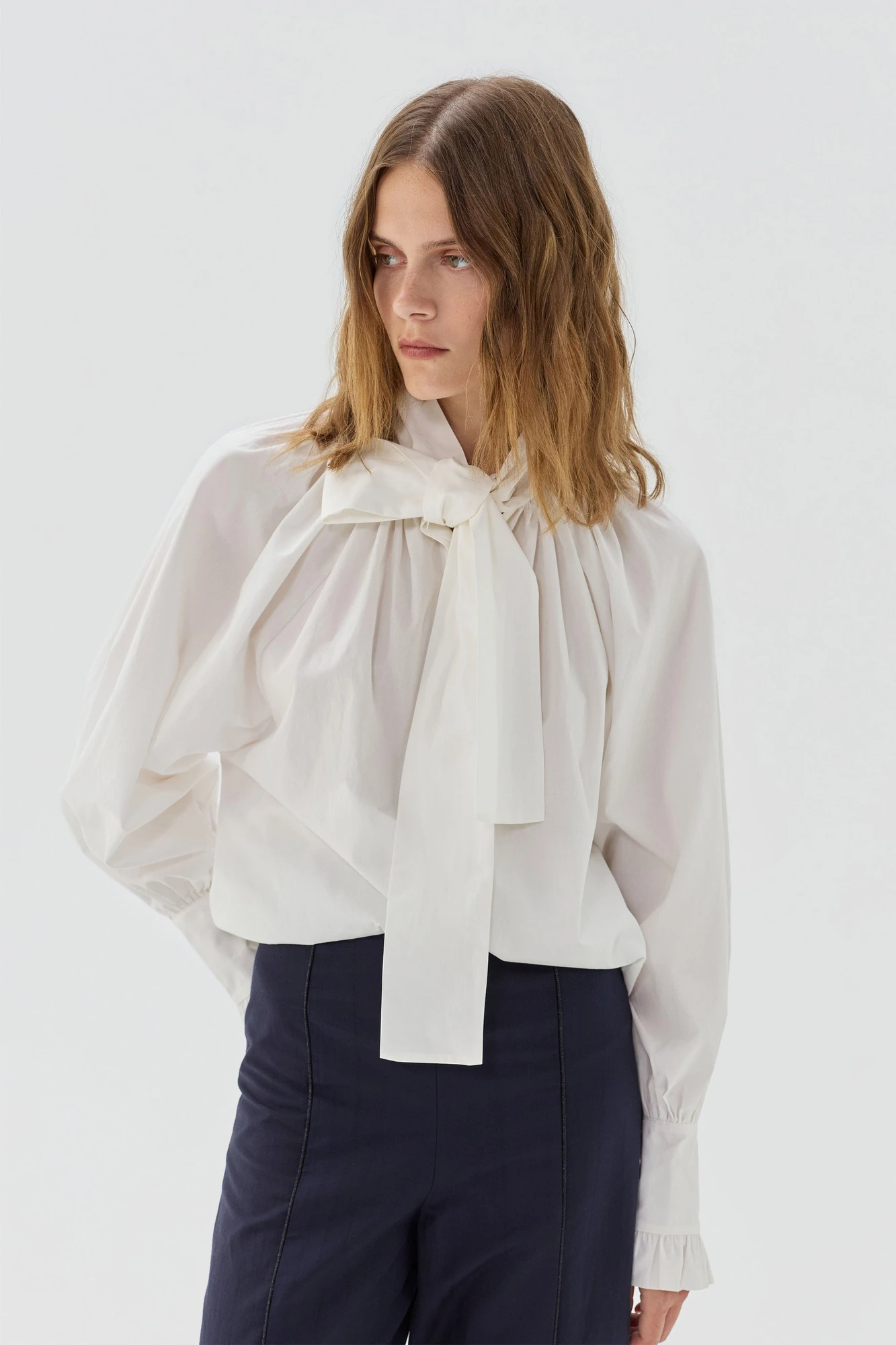 Florence Shirt — White Poplin imagen oficial del producto