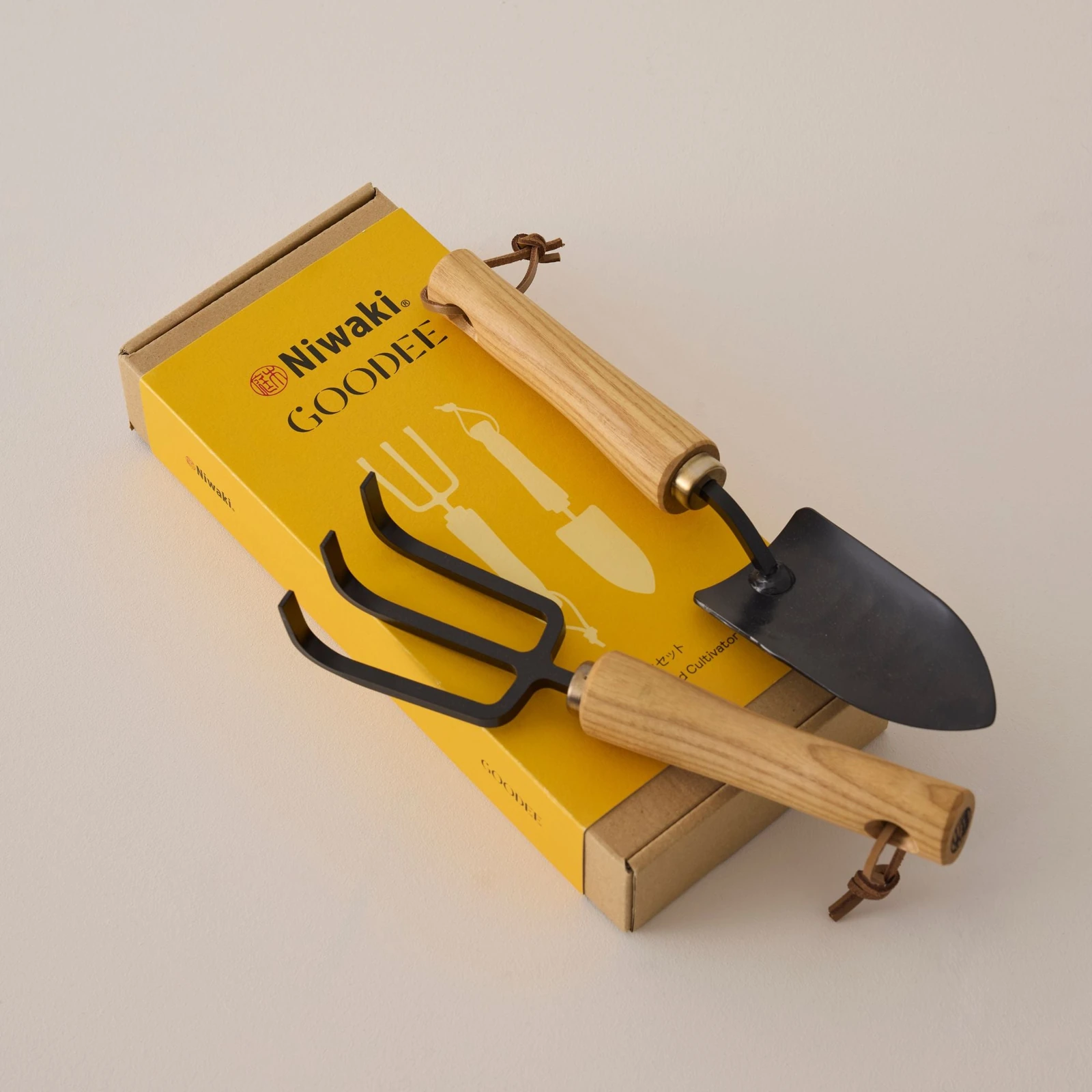 GOODEE × Niwaki Moku Tool Set official product image