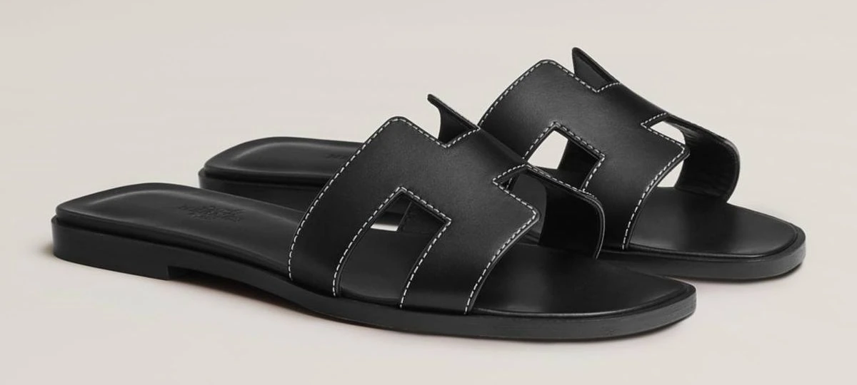 Oran Sandals — Noir, Box Calfskin official product image