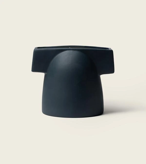 The Bell Ceramic Candle — Terre Noire, 500 g official product image
