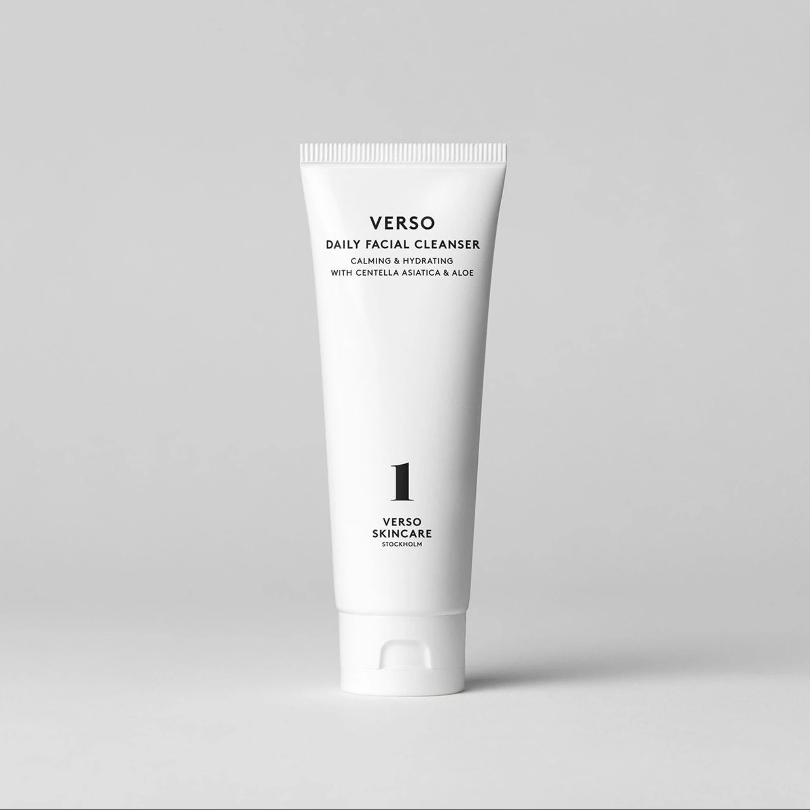 Daily Facial Cleanser — 120 ml imagen oficial del producto